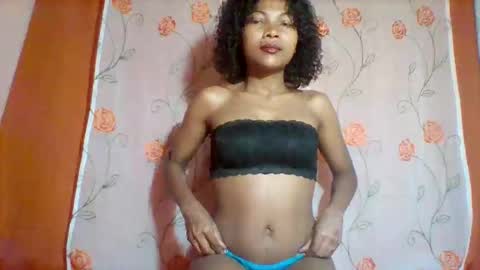 lyndah19 online show from November 23, 11:01 am