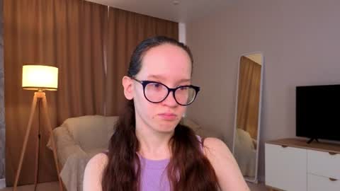Sara online show from June 30, 4:17 pm
