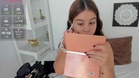 Mila online show from December 4, 3:03 pm