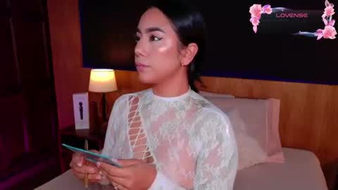 Malu Lopez online show from June 25, 10:30 am