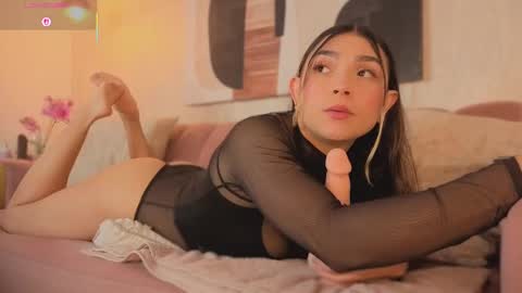 Maca online show from November 15, 11:44 am