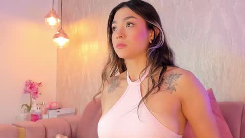 Snapshot of maca_bloom chatting on October 15, 11:46 am Maca online show from October 15, 11:46 am