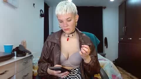 Noah Askew online show from March 2, 5:08 am