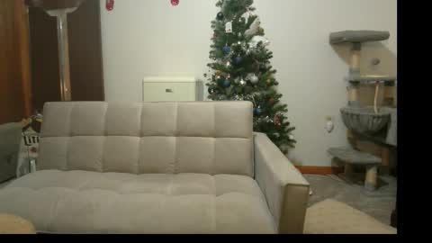 Madammix769 online show from December 19, 10:35 pm