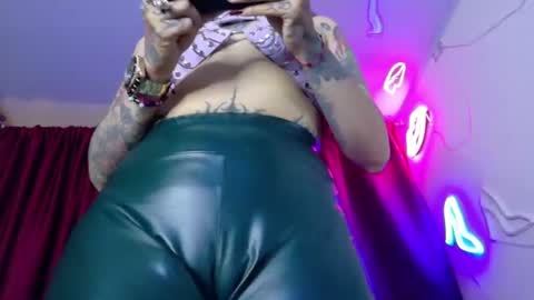 Miss Lust online show from July 1, 1:05 am