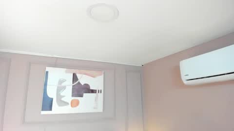 Maddy  online show from January 8, 10:59 am