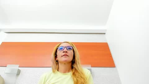 maddy cartter online show from June 16, 11:33 am