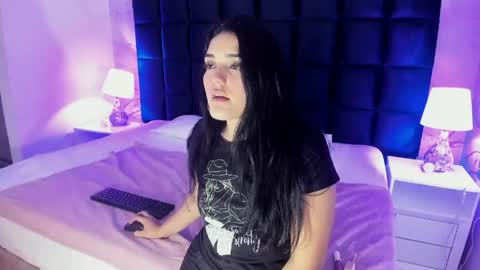 Maddy online show from April 29, 11:46 am