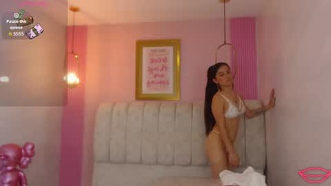 Madhison  online show from July 11, 8:42 pm