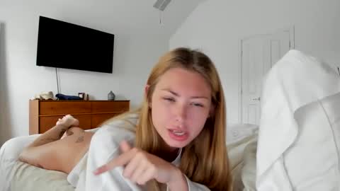 mari rose online show from April 29, 4:31 pm