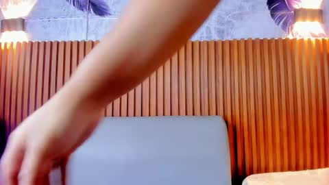 Madi online show from July 8, 1:02 pm