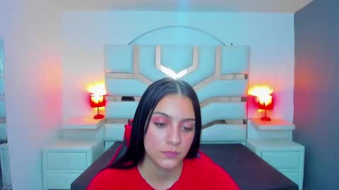 Snapshot of madisoncarzon chatting on September 10, 8:42 pm Madison Carzon online show from September 10, 8:42 pm