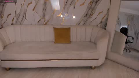 Madison Kane online show from August 2, 11:02 am