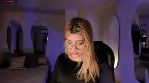 Madison Kane online show from July 8, 11:01 am