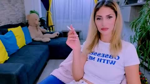 Madye Roberts online show from September 23, 11:03 pm