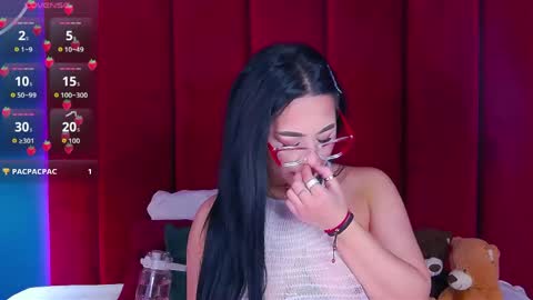 MadyLuxx online show from April 29, 6:57 pm