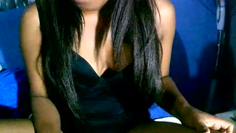 MaelahLove online show from January 11, 2:30 am