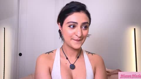 Meaves online show from February 26, 4:06 pm