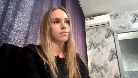 Sara online show from March 17, 6:39 am