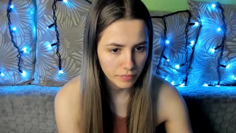 Maggie online show from January 25, 2:15 am