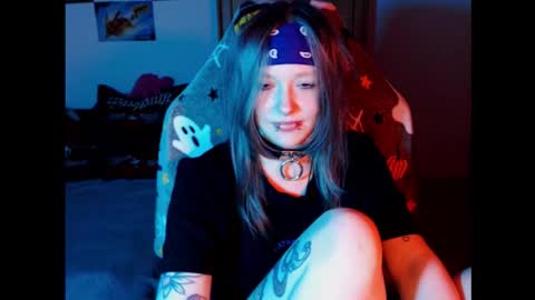 Magdalene Swaggy online show from March 5, 7:09 pm