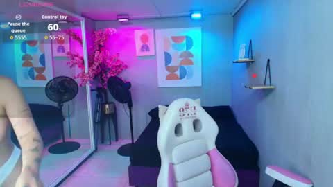 Maggy online show from June 23, 3:04 am