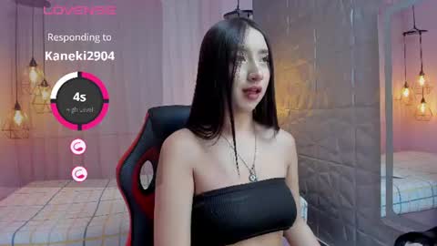 magic_amberr online show from July 4, 5:14 am
