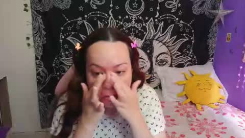 Claire online show from July 5, 11:38 am