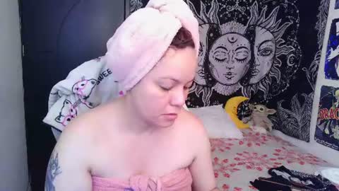 Claire online show from June 11, 11:51 am