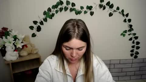 Snapshot of magic_katarina_ chatting on October 9, 7:56 am magic_katarina_ online show from October 9, 7:56 am