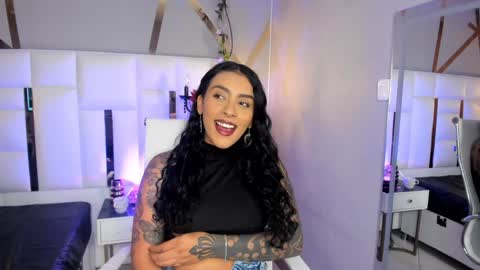 Marge online show from December 5, 9:06 pm