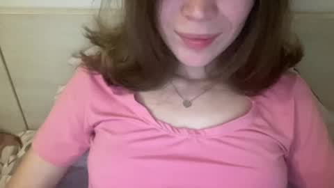 magicgirl50053 online show from May 14, 6:36 pm