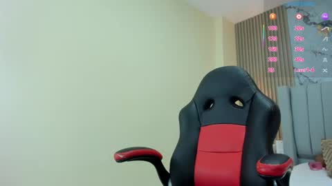 magievans1 online show from July 28, 12:48 pm