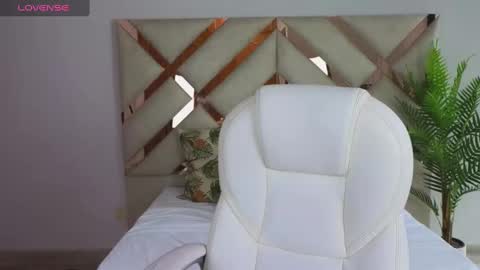 Snapshot of maiaa_ruiz chatting on March 7, 1:40 pm Maiaa Ruiz online show from March 7, 1:40 pm