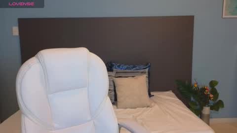 Snapshot of maiaa_ruiz chatting on March 4, 1:28 pm Maiaa Ruiz online show from March 4, 1:28 pm
