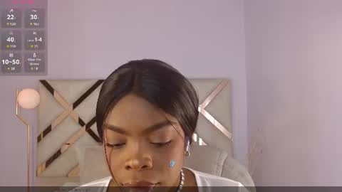 Maia Charris online show from June 25, 12:07 pm