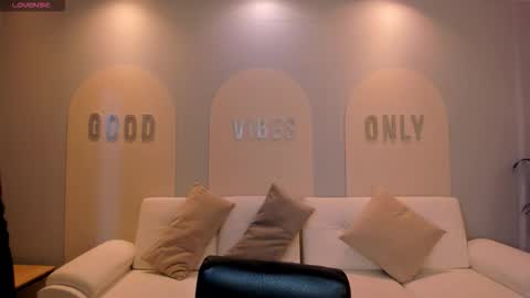  Maia  online show from September 10, 6:30 pm