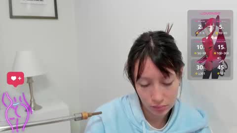Snapshot of maibys_cute chatting on March 12, 4:08 am maibys online show from March 12, 4:08 am