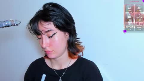 maibys online show from February 19, 4:01 am