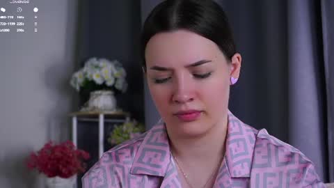 Lucy online show from August 3, 4:16 am