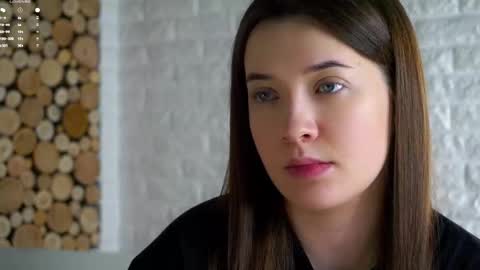 Lucy online show from December 22, 2:47 am