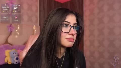 maiily_tay online show from February 21, 12:28 pm