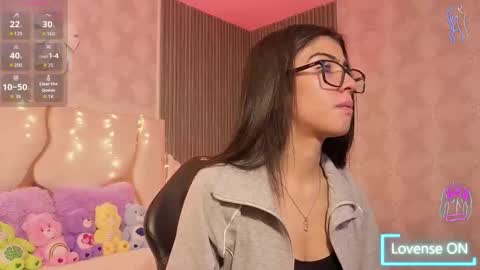 maiily_tay online show from January 19, 11:50 am