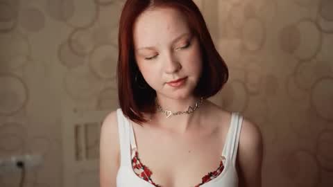 Maisie online show from November 3, 3:27 pm