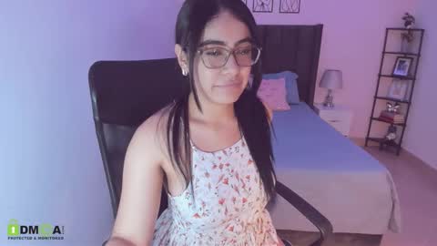 Maite online show from November 19, 4:56 am