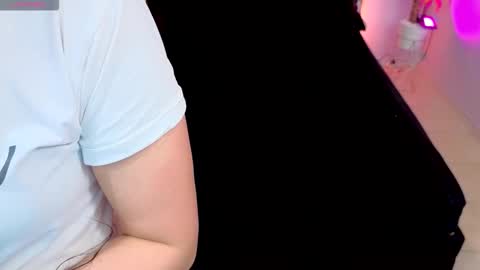 MAITE STONE1 online show from October 23, 3:23 am