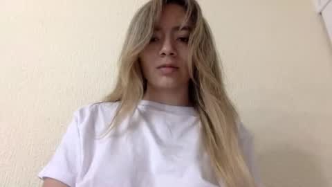 majo_gomezz online show from August 1, 2:35 am