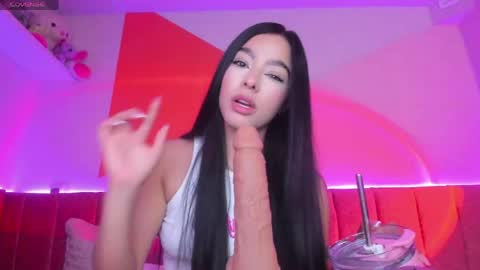 Majo Gomez online show from May 2, 11:46 am