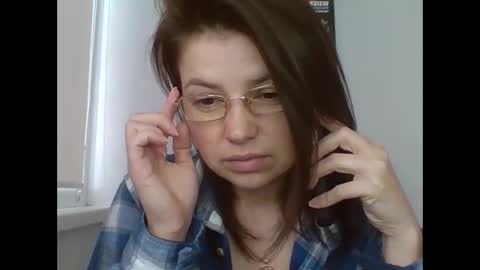 make_mesmile online show from April 24, 6:05 am