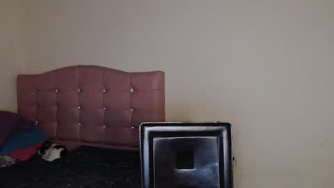 MAKENNAA online show from November 27, 9:23 am